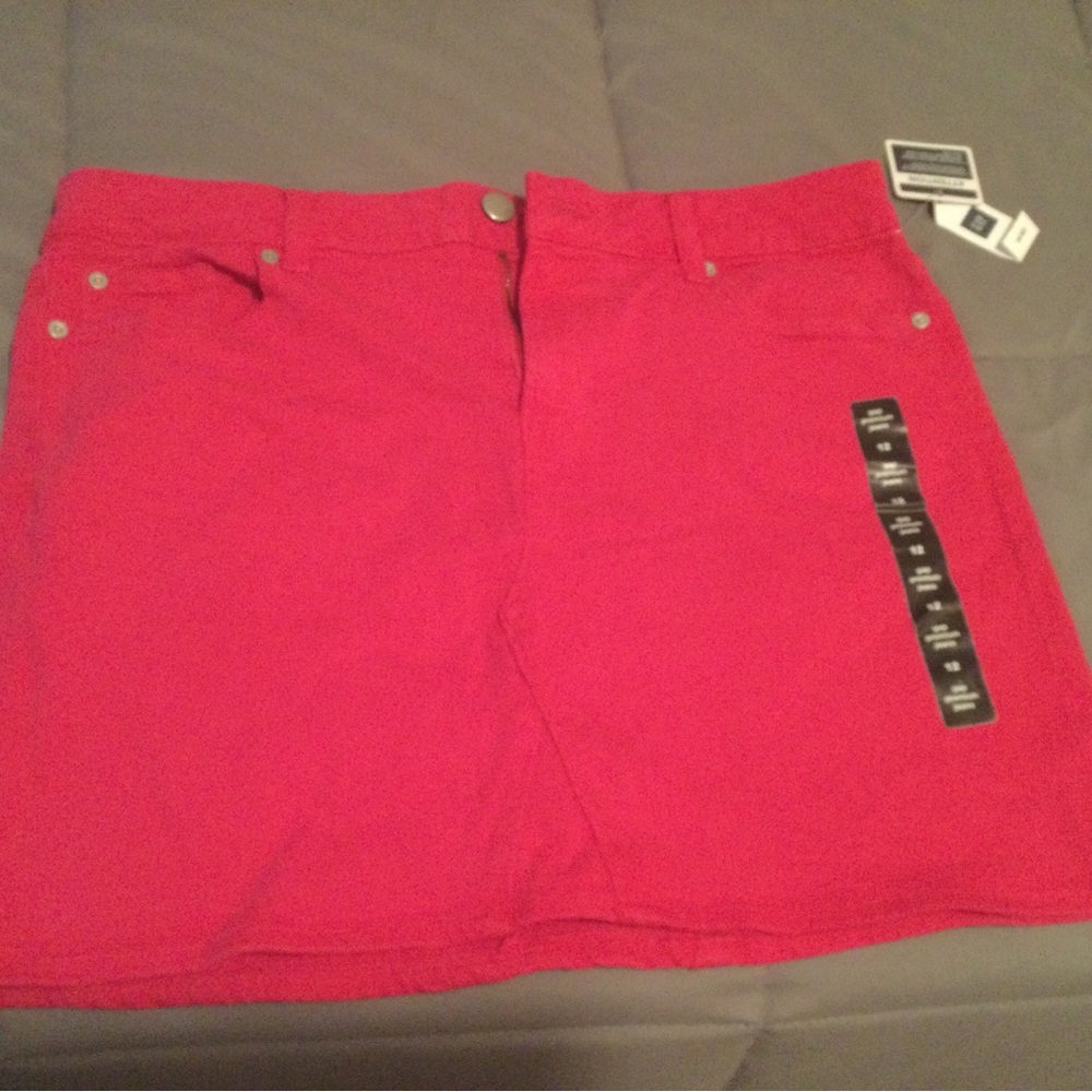 GAP women’s mini skirt